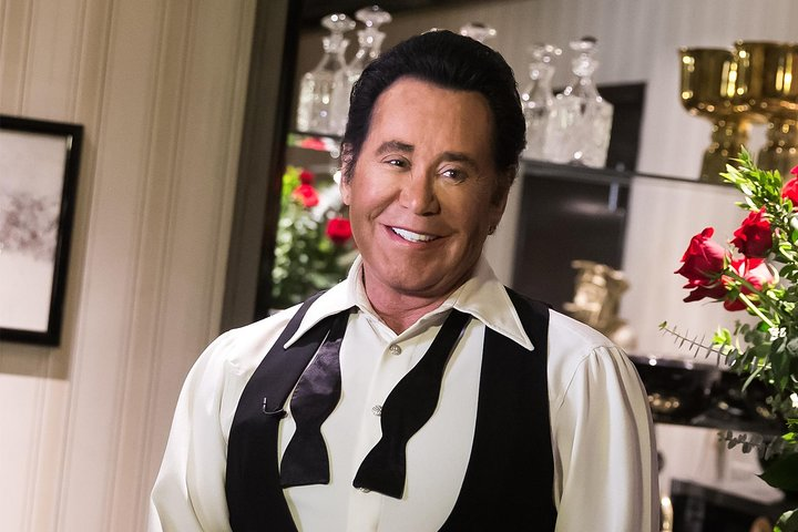 Wayne Newton: Up Close and Personal